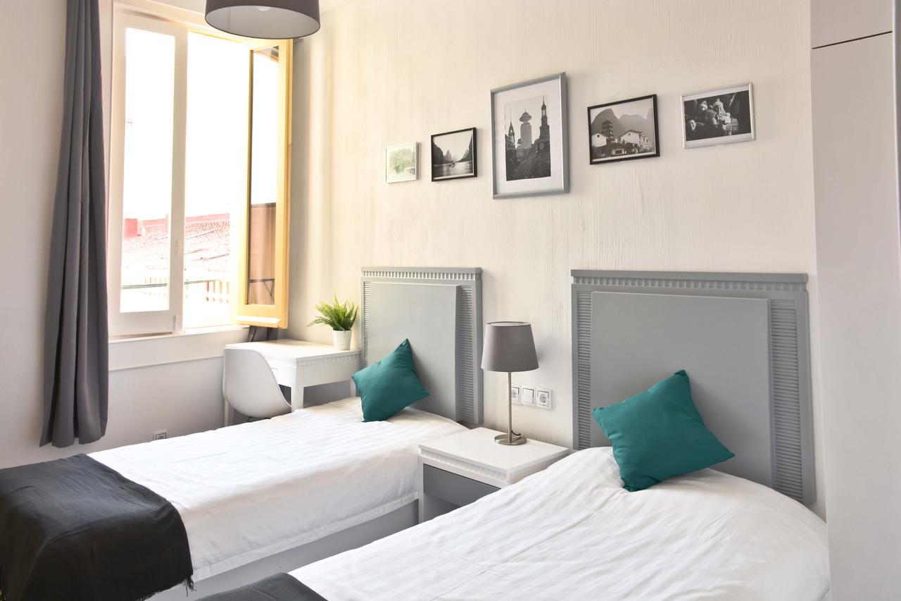 Hostal Guestped Мадрид Екстериор снимка