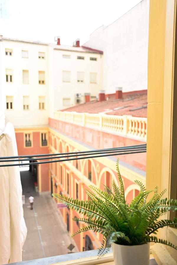 Hostal Guestped Мадрид Екстериор снимка